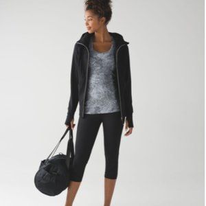 Lululemon Cool Racerback II Luon Spray Jacquard White Black size 2